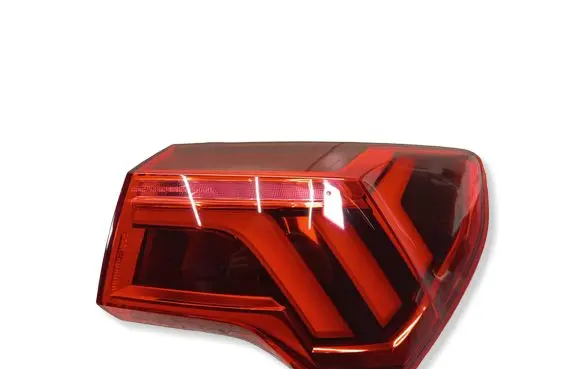 Audi Q3 F3 Rear/tail lights 83A945092 646502 A046318