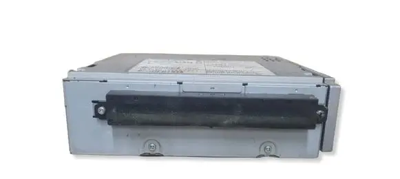 Volvo V50 Radio/CD/DVD/GPS head unit 30752371 307523711