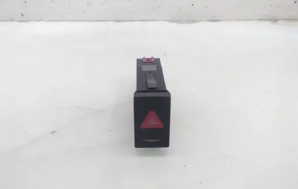 Volkswagen PASSAT B5 Hazard light switch 9636982680