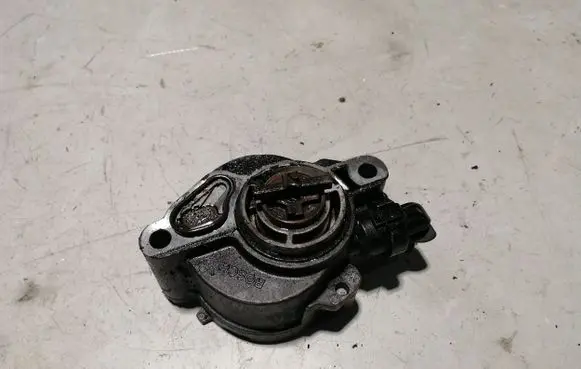 Peugeot 308 SW Vacuum pump 2601U D1562B