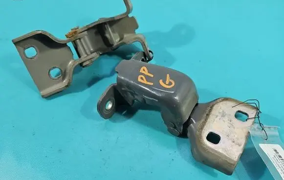 Renault Trafic III (X82) Front door hinge set 804005400R IMPRK1545132