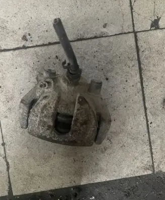 Volvo S80 Rear brake caliper