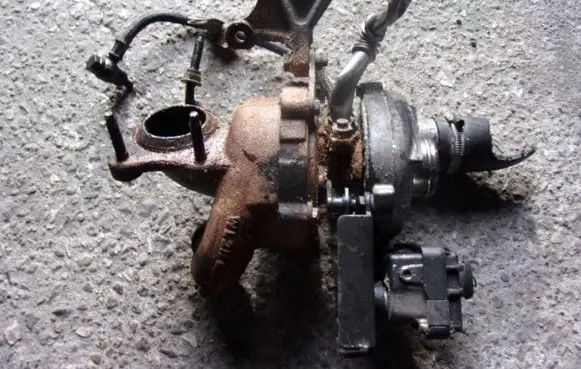 Ford Focus Turbo 4M5Q-6K682-AF