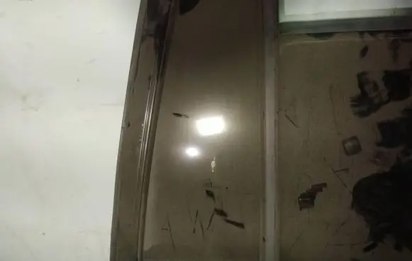 Mitsubishi Pajero Sport I Rear vent window glass as2
