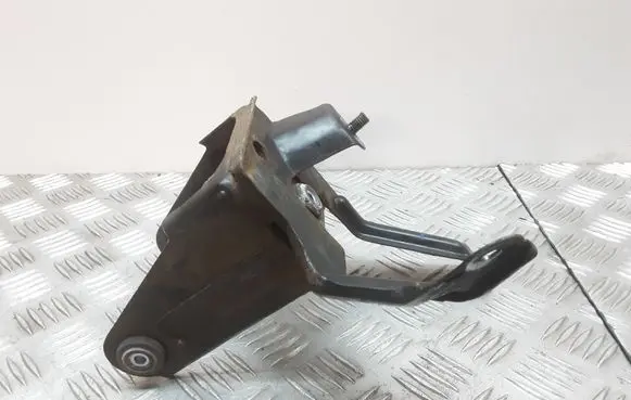 Toyota Corolla Verso AR10 ABS pump bracket 