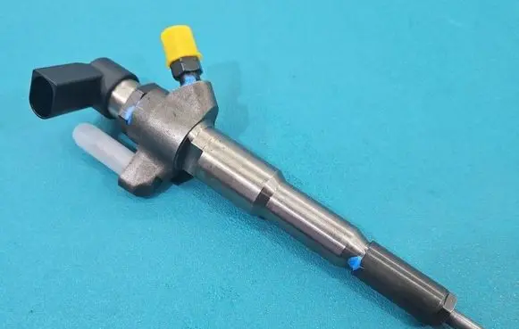 Renault Master III Fuel injector 166000372R IMPRK1522624