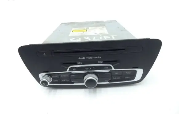 Audi Q3 8U Lift Jack 8U0035666G 8U0035666D