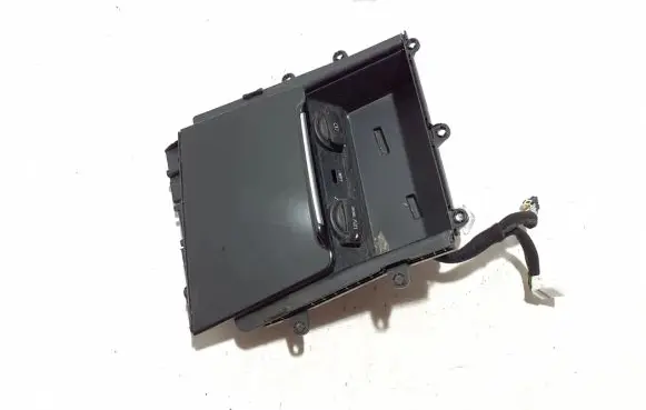 KIA Xceed Ashtray (front) 96121J7300