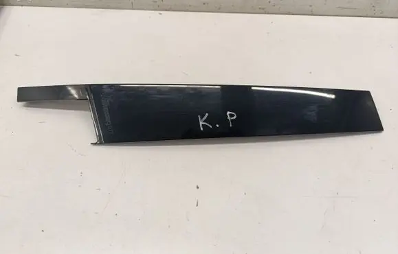 Volkswagen Taigo Front door glass trim molding 2G4837901L