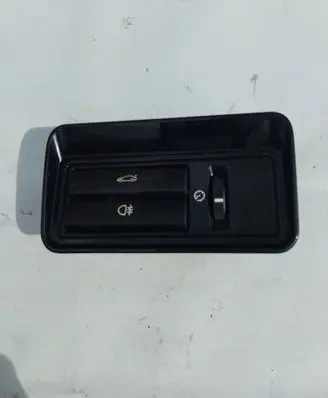 Jaguar XJ X351 Tailgate opening switch 11654
