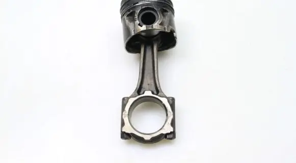 Opel Astra J Piston with connecting rod