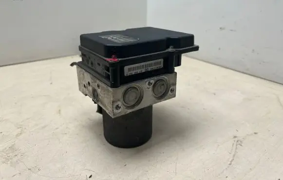 BMW 5 E60 E61 ABS Pump 6767235 6767237
