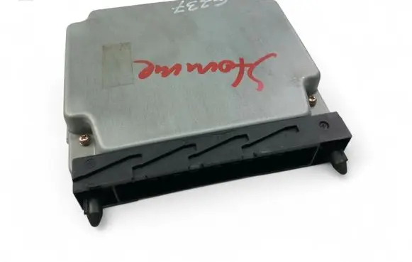 Volvo S80 Engine control unit/module 08627471A