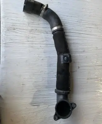 Intercooler hose/pipe