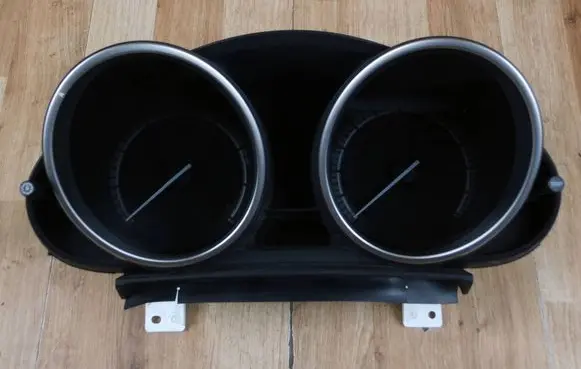 Mazda 3 II Speedometer (instrument cluster) BBM655430