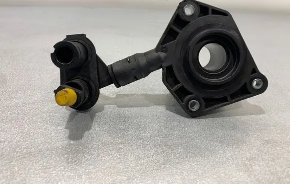 Ford C-MAX II Clutch release bearing slave cylinder AV617A561AC