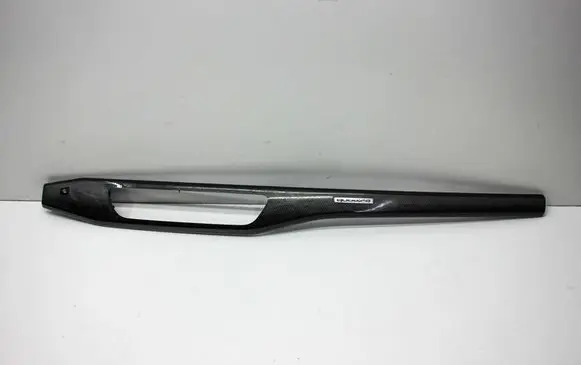 Dashboard glove box trim