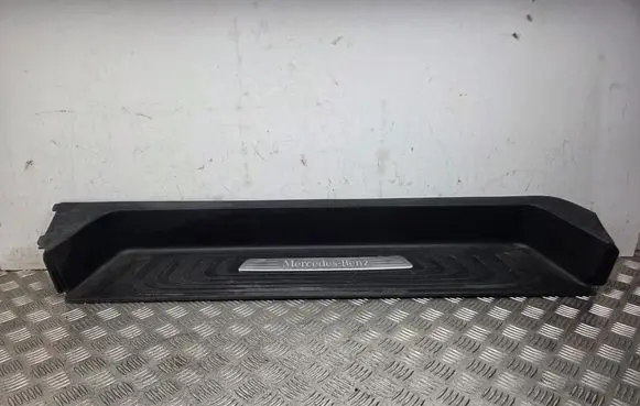 Mercedes-Benz Vito Viano W447 Front sill trim cover A4476802506