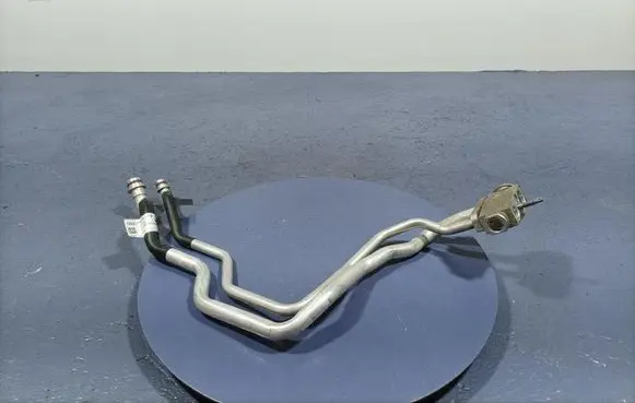 Audi A8 S8 D2 4D Air conditioning (A/C) pipe/hose 4M0816181