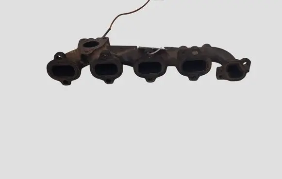 Nissan Qashqai Exhaust manifold 140045202R