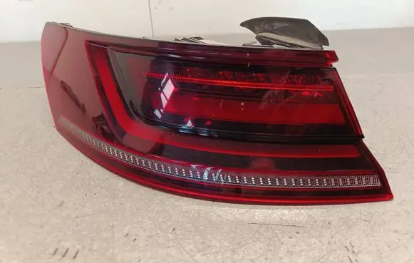 Volkswagen Arteon Rear/tail lights 3G8945207J 81720102