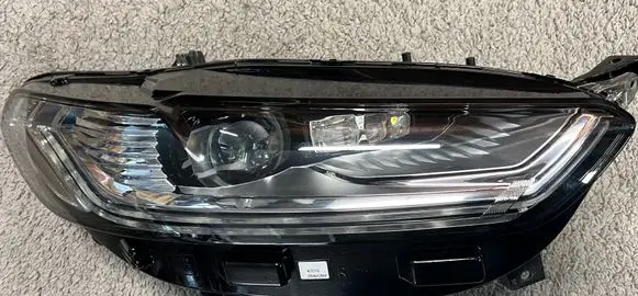 Ford Mondeo MK V Headlight/headlamp ES7313D154AH