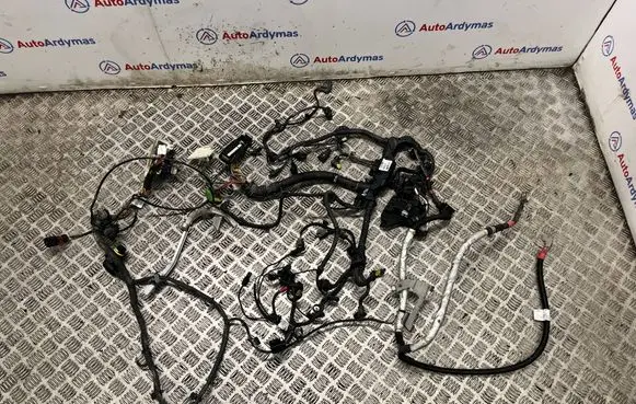 BMW 2 F22 F23 Engine installation wiring loom 8516259 12518516259 8586572