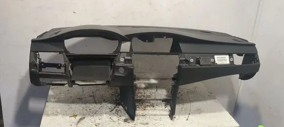 BMW 5 E60 E61 Dashboard 7034108