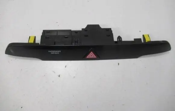 Hyundai Tucson LM Hazard light switch 93700-D7000