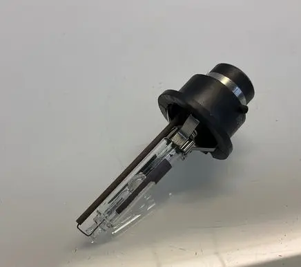Mercedes-Benz E W210 Xenon bulb 