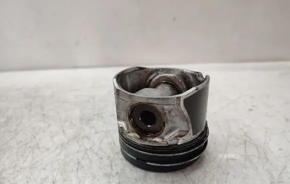 Hyundai Santa Fe Piston 