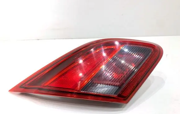Opel Corsa E Rear/tail lights 39012623