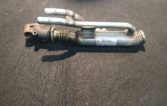 Renault Laguna II EGR valve cooler 8200657537A H8200620695