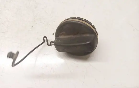 Toyota RAV 4 (XA30) Fuel tank filler cap 