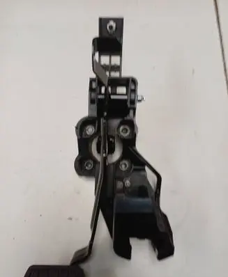 Citroen C5 Aircross Pedal assembly 9854546980 0007582