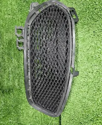 Mercedes-Benz CLA C117 X117 W117 Front bumper lower grill A1178852322
