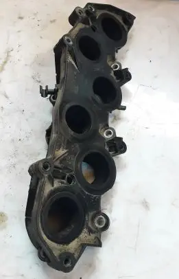 Audi Q7 4M Intake manifold 059129765D