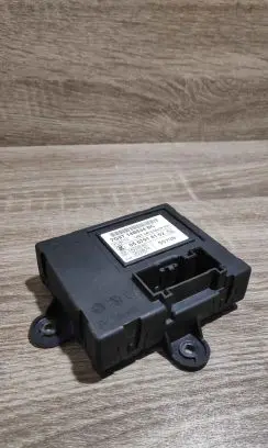 Ford Mondeo MK IV Door control unit/module 7g9t14b534bc 0507918102