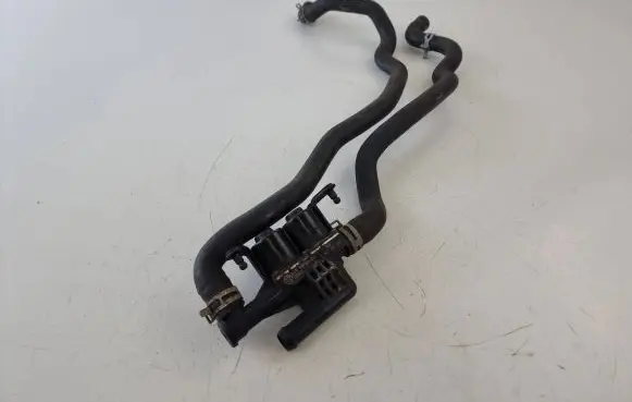 BMW 5 F10 F11 Coolant heater control valve 9119164 120925 1147411