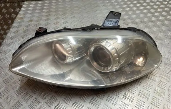 Fiat Croma Headlight/headlamp 51801272