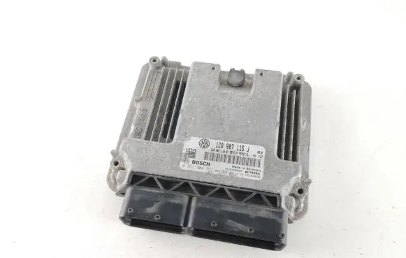 Skoda Octavia Mk2 (1Z) Engine control unit/module 1Z0907115J 1Z0907115B 0261S04353