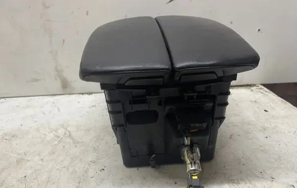BMW X5 E70 Armrest