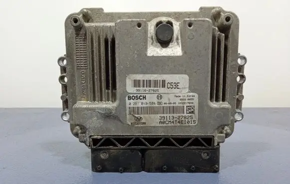 Hyundai Santa Fe Engine control unit/module ECU 0281013584