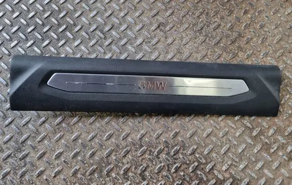 BMW 2 F44 Front sill trim cover 7489947