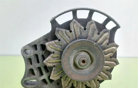 Fiat Uno Generator/alternator 63321165