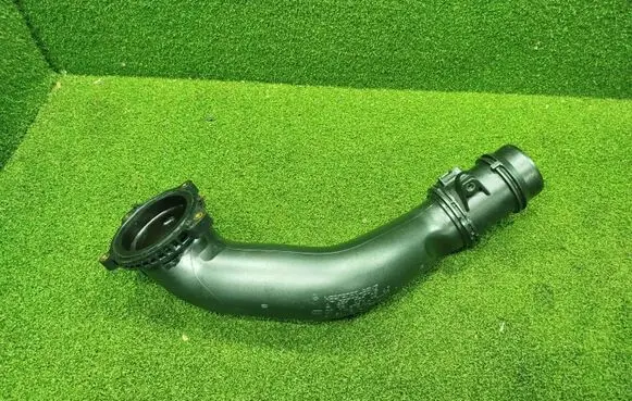 Mercedes-Benz E W212 Intercooler hose/pipe A6510900242