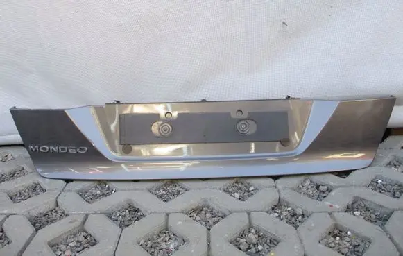 Ford Mondeo MK IV Tailgate trim BS71A423A40A