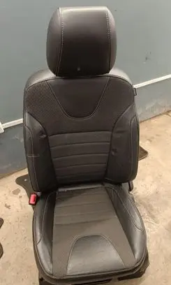 Ford Kuga II Front passenger seat 