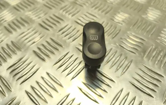 Dacia Duster Windscreen/window heater switch 710682