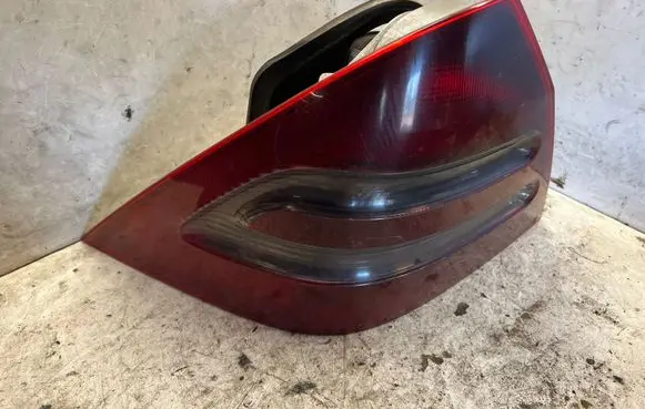 Rear/tail lights